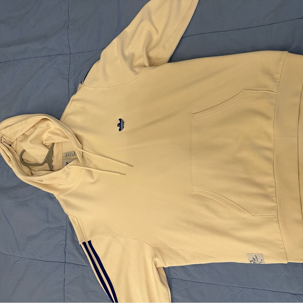 Adidas Featherweight Cream Hoodie - Picture 4 of 4